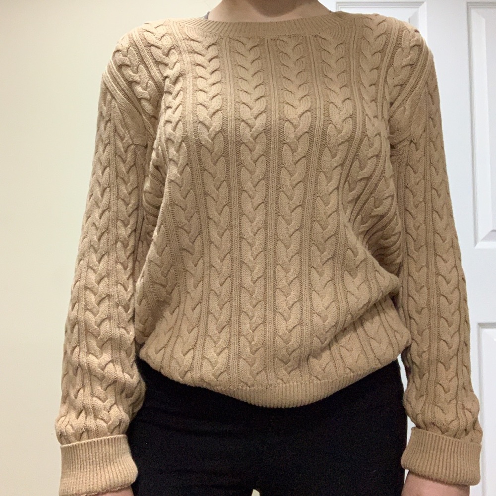 H&M tan crew neck sweater
